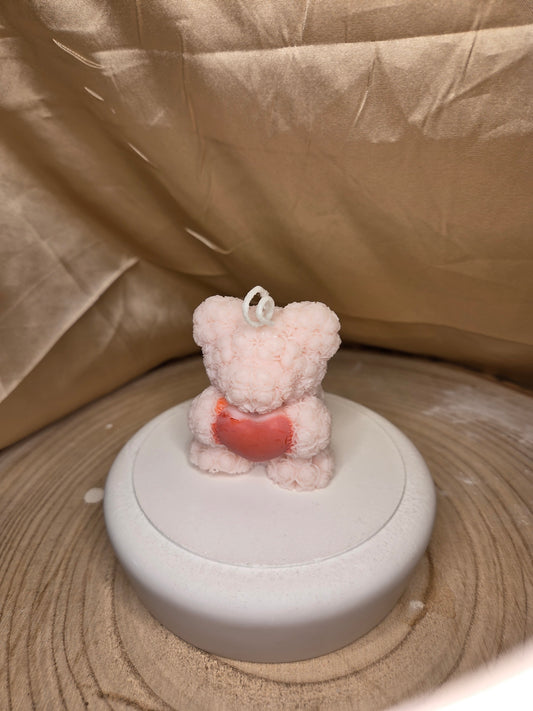 Teddy-Kerze – Handgefertigte Kerze in Teddybär-Form | JenniferStock Kerzenmanufaktur