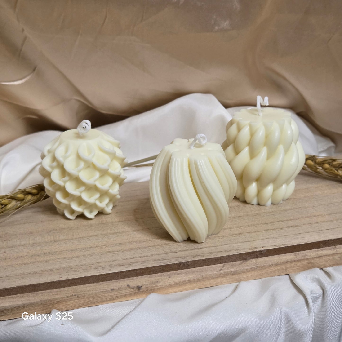 Handgefertigte Dekokerzen Set Naturweiß – Elegantes Kerzenset aus Sojawachs | JenniferStock Kerzenmanufaktur