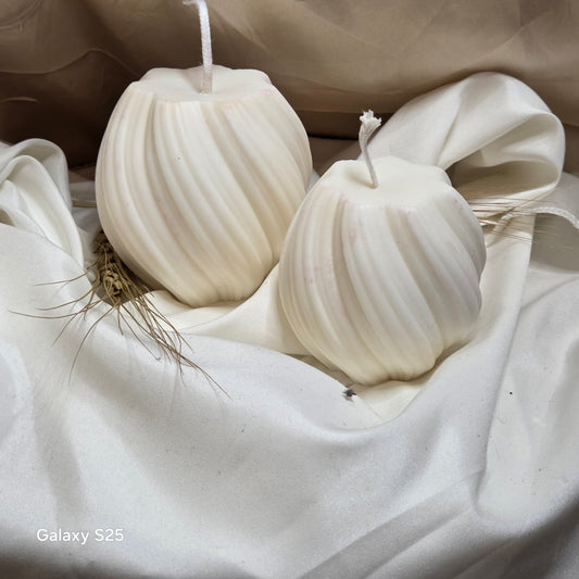 Riffelkerzl 2er Set – Handgefertigte Kerzen mit Rillenstruktur im Duo | JenniferStock Kerzenmanufaktur